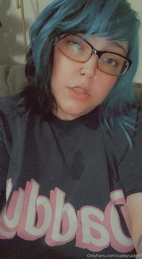 tiny onlyfans nude pics