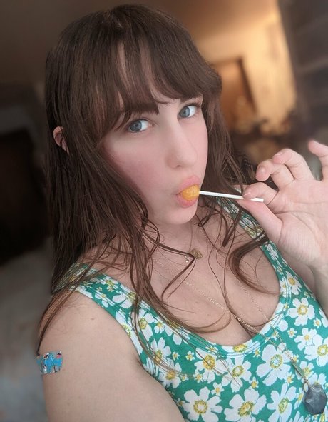 NSFWLeia pornstar hd picture