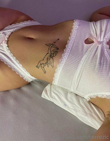 terrezic naked pornstar pics