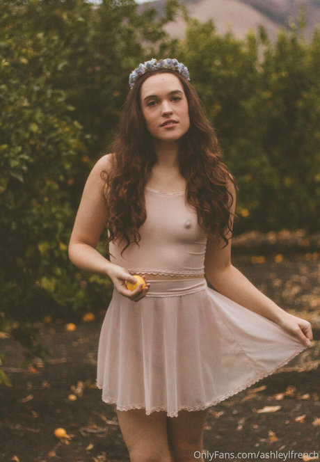 milf handjob onlyfans hot sex photo