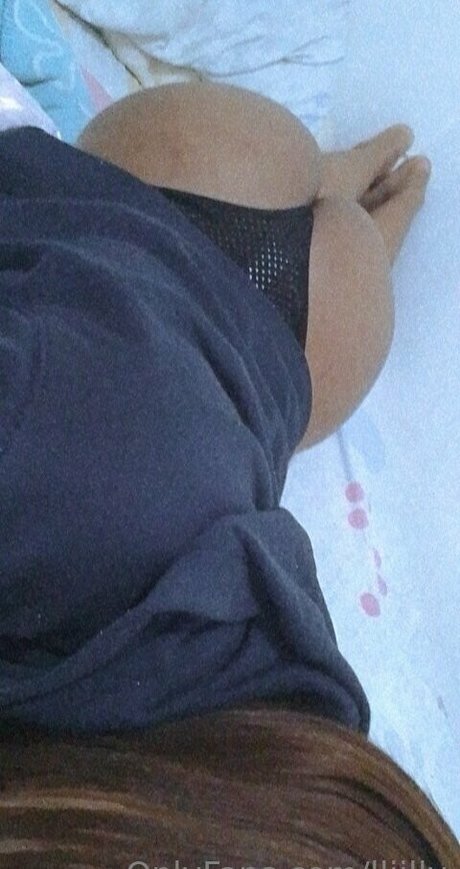 lliilly nudes model images