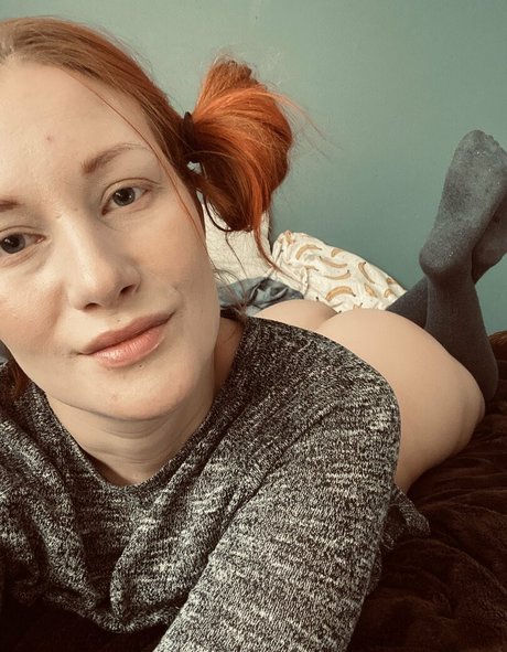 suzieks nudes actress picture