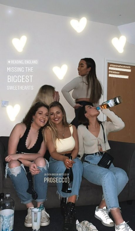 blonde secretary onlyfans xxx pics