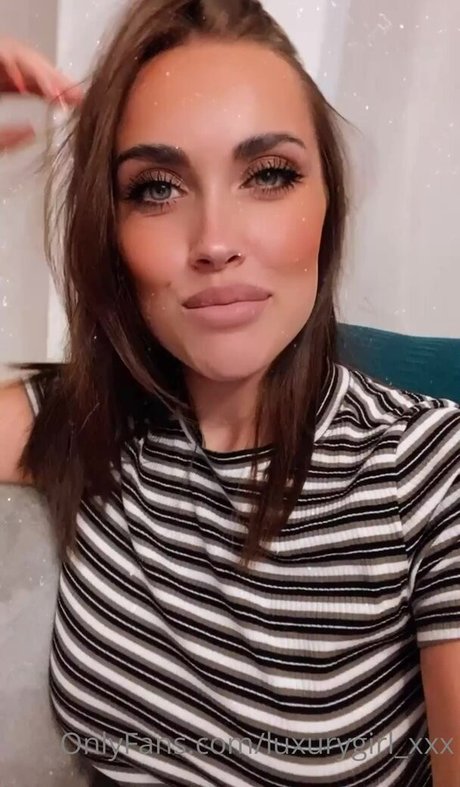 asmr sensual onlyfans top pic