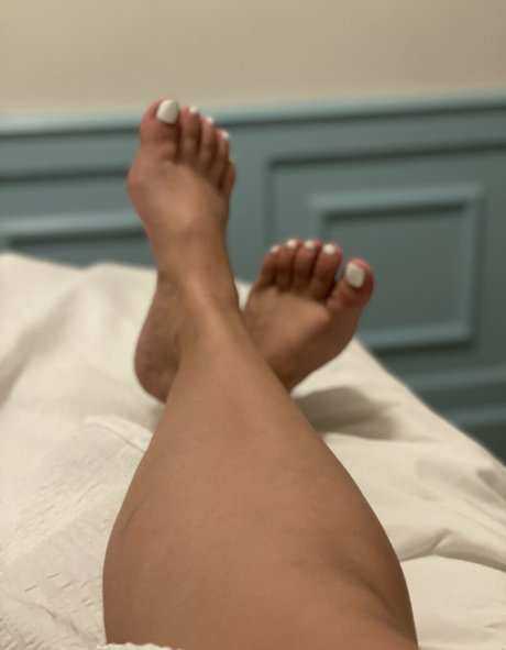 tiny asian onlyfans porn pictures