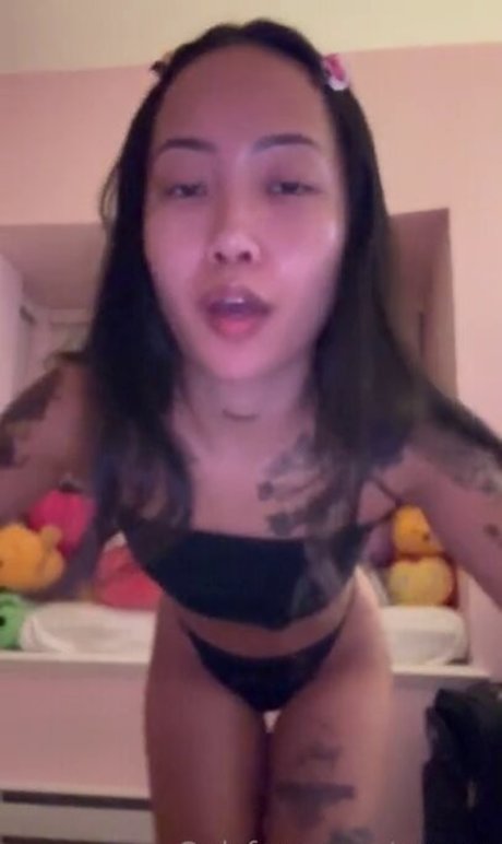 Ovnezz pretty pornstar galleries