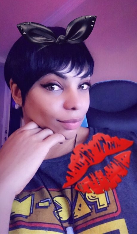 gay influencer onlyfans beautiful nude photo