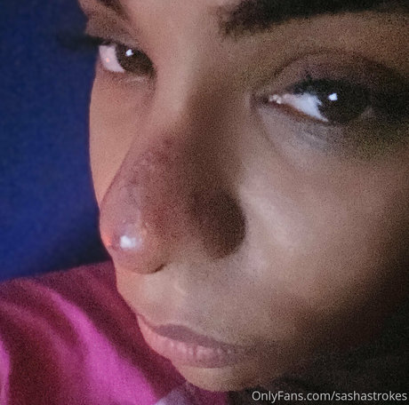 female popular onlyfans free naked image