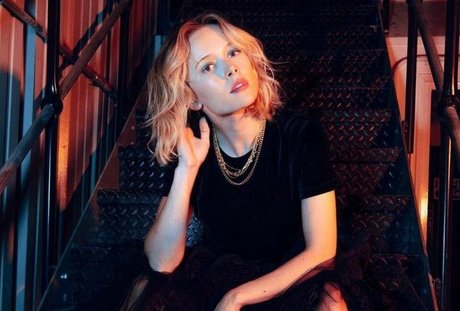 Amelia Eve star nice photo