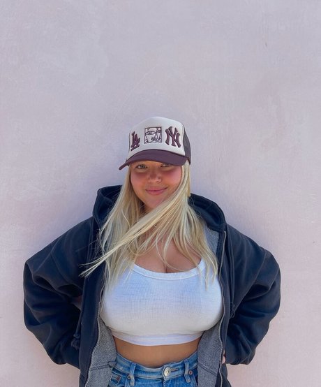 Peytn perfect star galleries