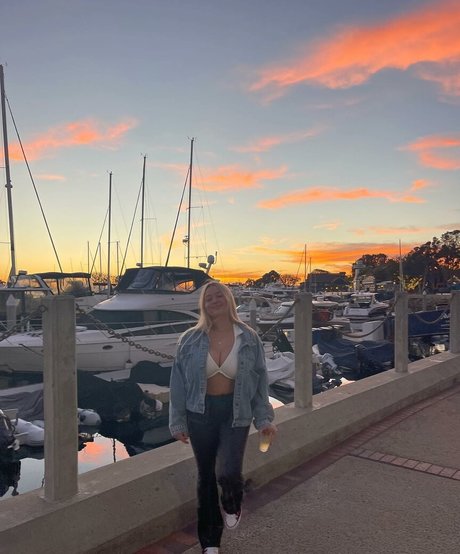 black lesbian onlyfans art naked archive