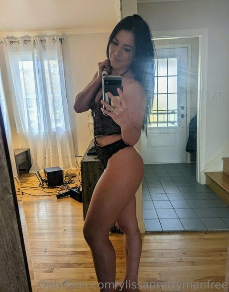 ylissaprettymanfree art actress pictures