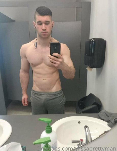 ylissaprettymanfree beautiful star photos