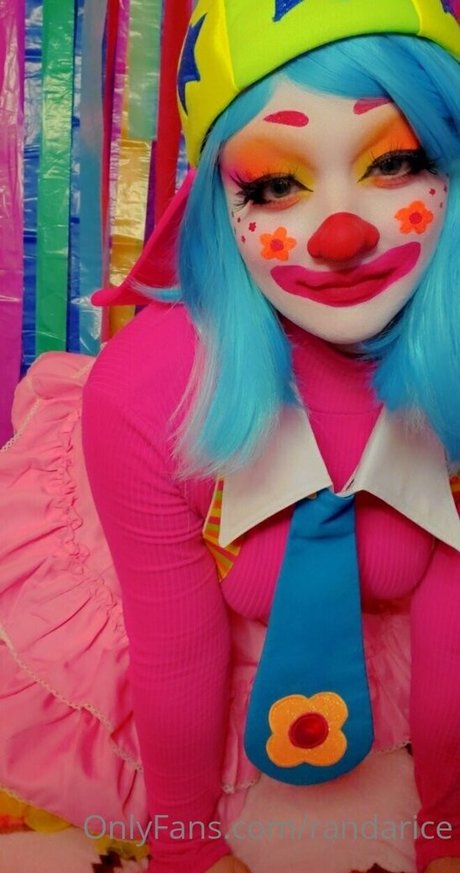 busty bbw onlyfans top pictures