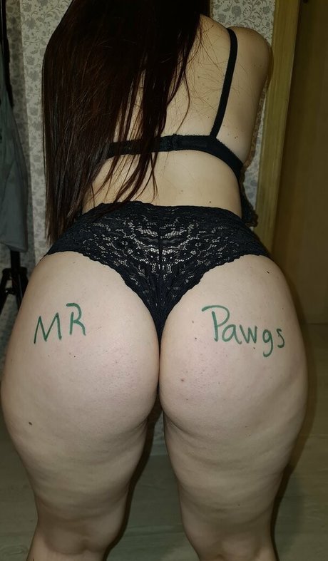 toppawgsfree pretty model pics