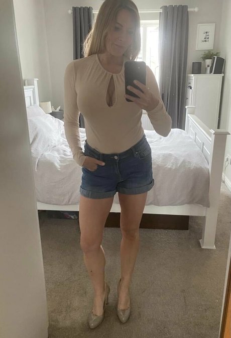 msyates72 model photo