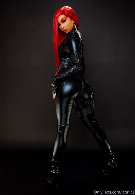 iconica top actress galleries