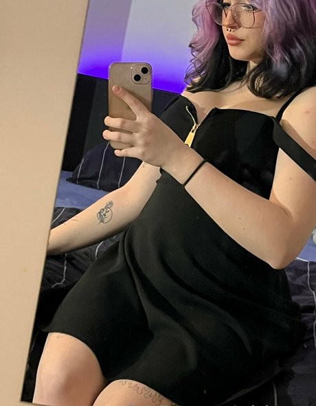 latina shemale onlyfans exclusive img