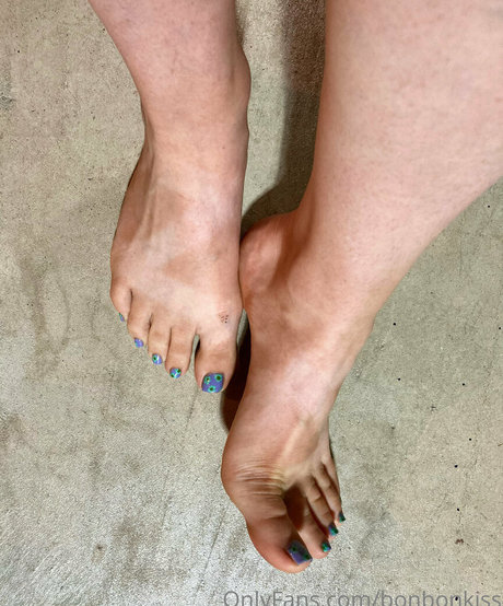 bonbonkiss adult star pics