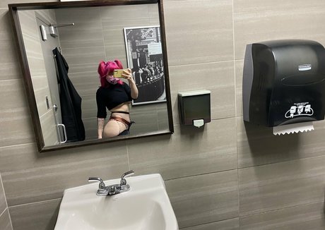 dmv onlyfans free nude picture