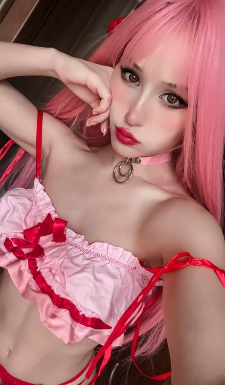 Anayami model perfect galleries