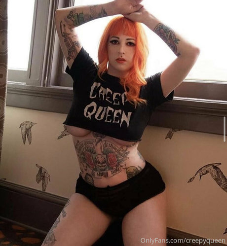 creepyqueen model nice photos