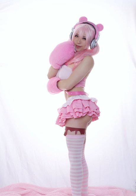 Cloudyninecos model erotic gallery