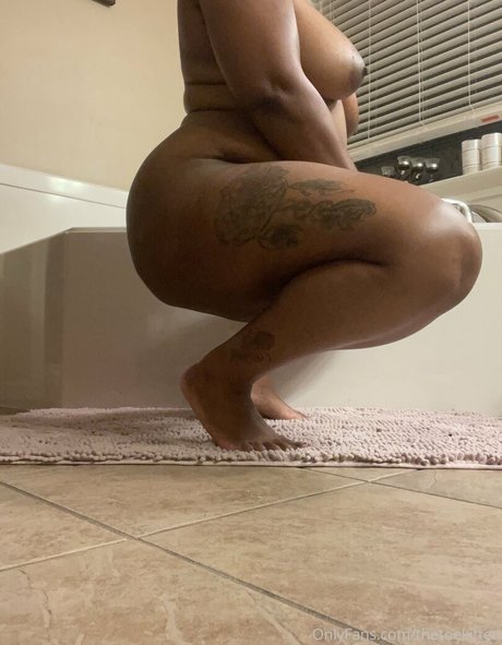 female popular onlyfans pornos picture