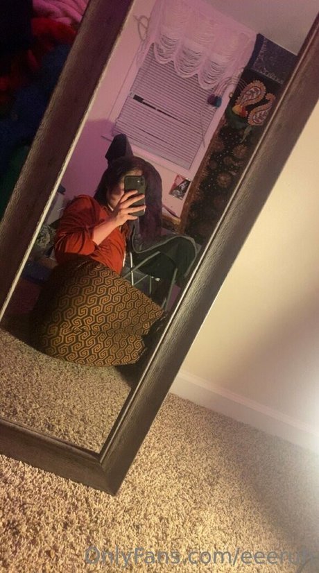 eeeruh model nudes images