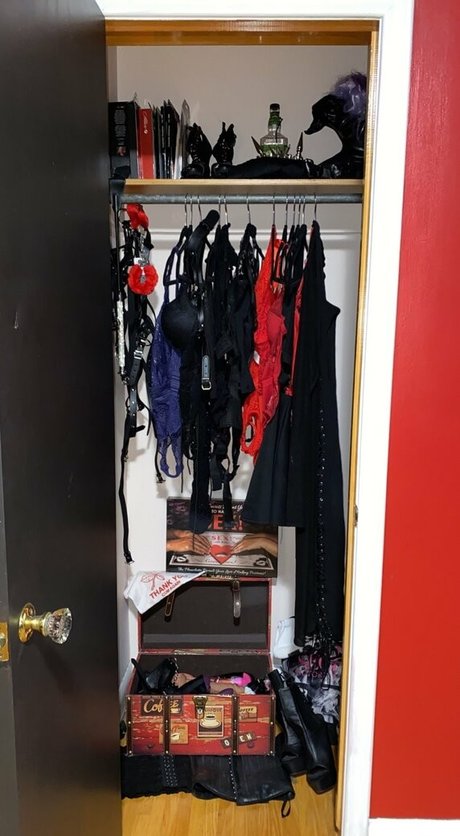 creampie milf onlyfans hot sexy photo