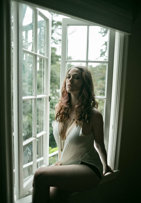 akamikebphoto nude pornstar photo