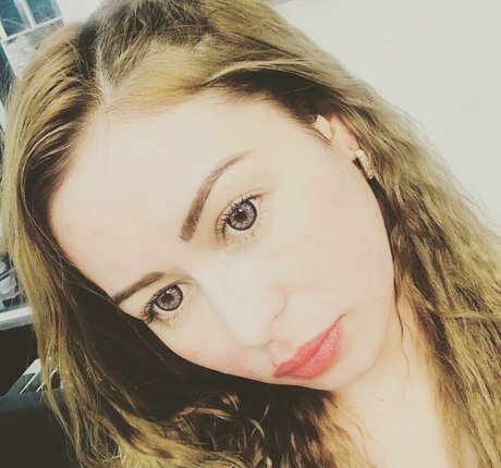 milf handjob onlyfans free naked pic