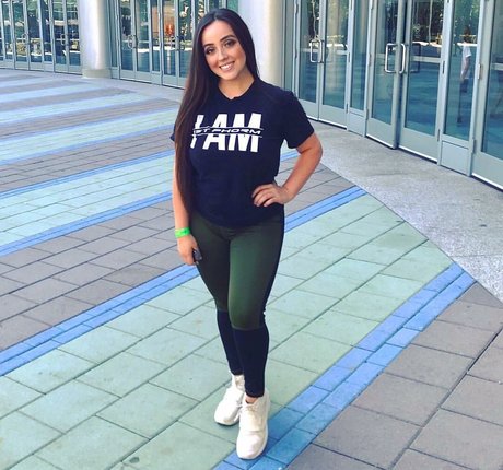 Alissandra Segura model beautiful photos