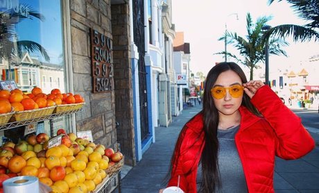 shemale fucks girl onlyfans erotic photo