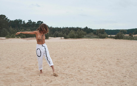 Mimi Elashiry star art pictures