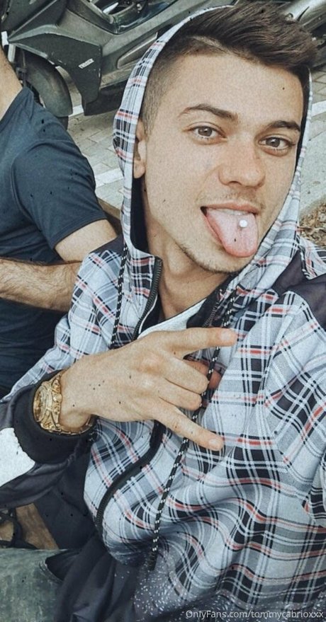 tommycabrioxxx top actress photos