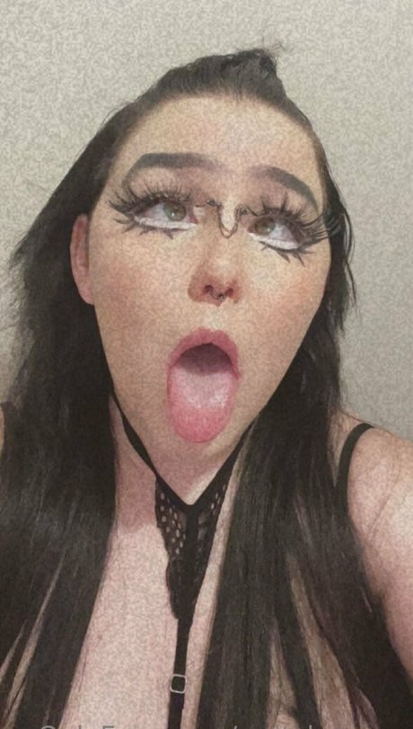 slvtsinner hot pornstar pics