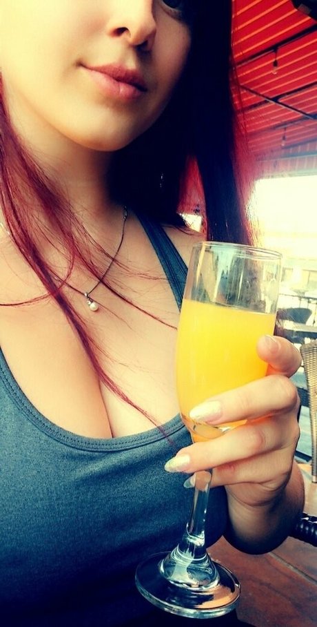 lewdicornfree model adult gallery