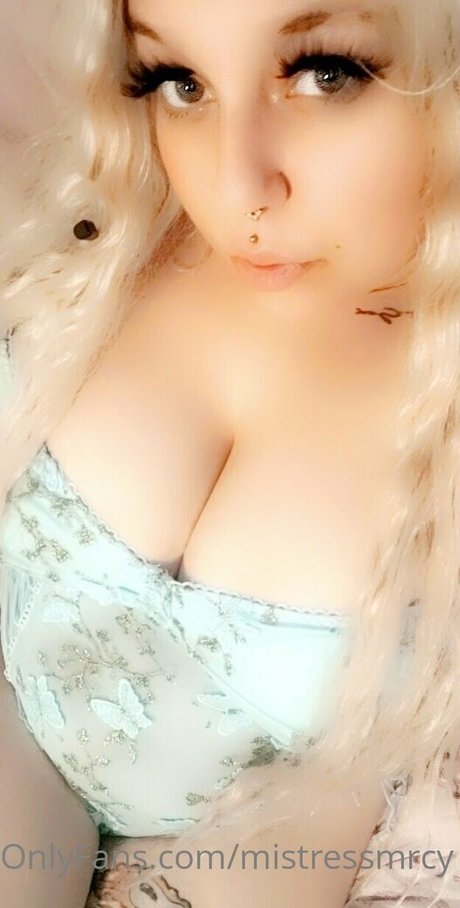 mistressmrcy sexy pornstar archive