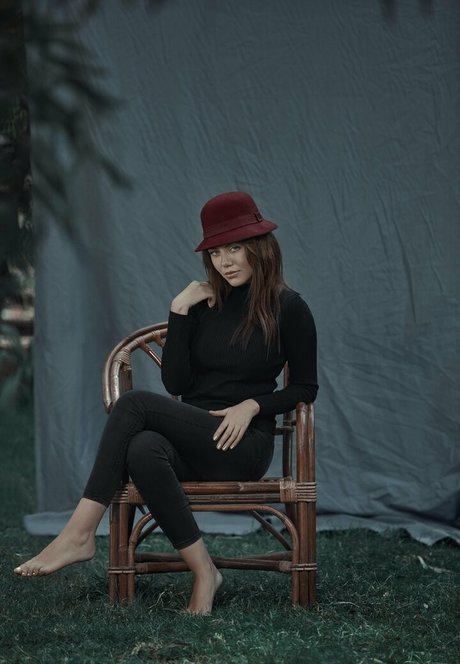 Rahma Hassan free model pic