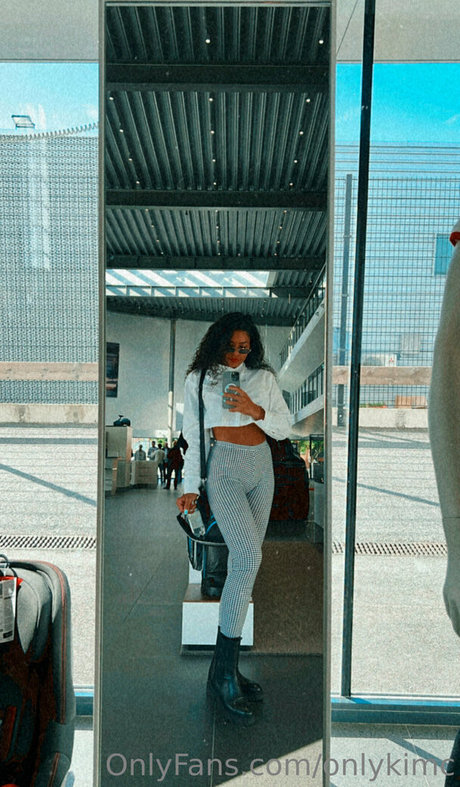 onlykimc star sexy pics