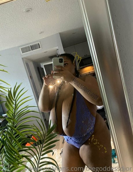 onlygoddessdior star beautiful archive