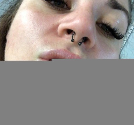 lolaceline pornstar nude picture