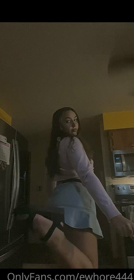 ewhore444 model pretty img