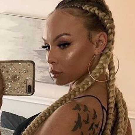 Krissy Mechelle erotic pornstar gallery