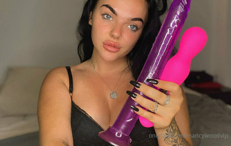 perfect feet onlyfans naked pics