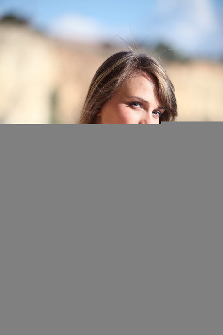 Julia I nice pornstar img