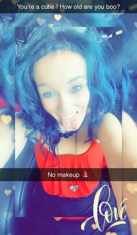 itscasssiebxtch model pornographic picture