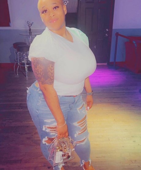 ChellMzDonald pornstar nude image