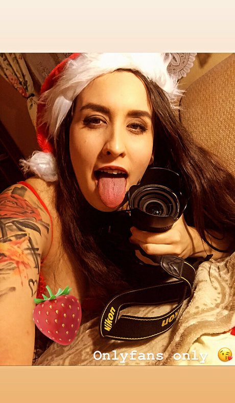 ilouisekari model adult archive